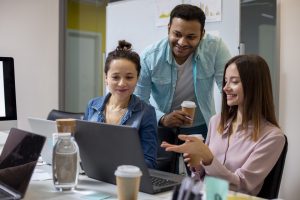 Como uma rede social interna pode transformar a comunicação na sua empresa